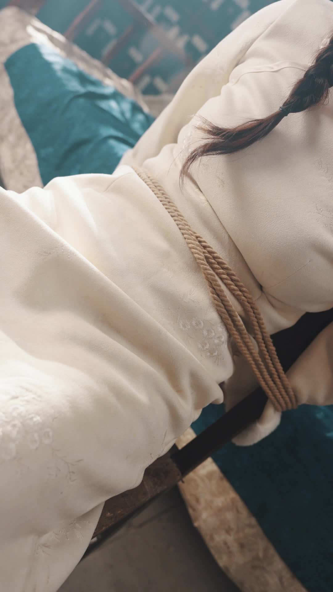 Episódio 1 - Esposa do Comandante Frio